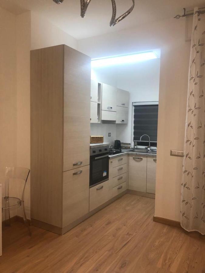 מילאנו N&Ghomesweethome Raffaelloelegante Appartamento Ideale Casa Vacanze Affari מראה חיצוני תמונה