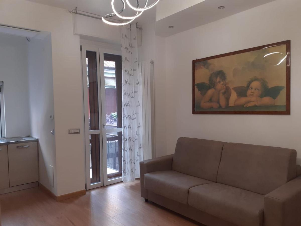 מילאנו N&Ghomesweethome Raffaelloelegante Appartamento Ideale Casa Vacanze Affari מראה חיצוני תמונה
