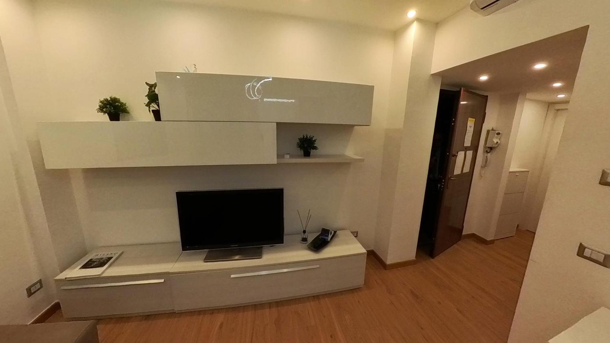 מילאנו N&Ghomesweethome Raffaelloelegante Appartamento Ideale Casa Vacanze Affari מראה חיצוני תמונה
