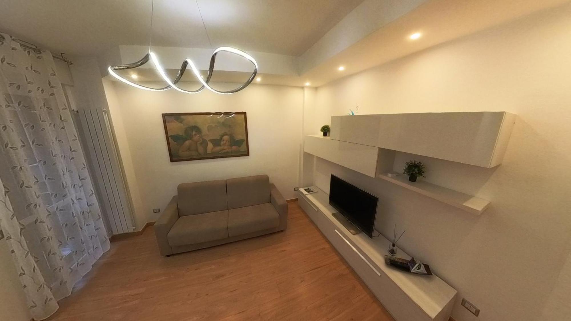 מילאנו N&Ghomesweethome Raffaelloelegante Appartamento Ideale Casa Vacanze Affari מראה חיצוני תמונה